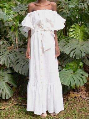 NWT [$899] Andres Otalora Capurgana Maxi Dress off white. Size 6